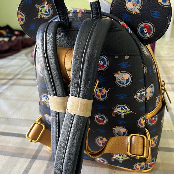 Loungefly Disney All Characters - Picture 2 of 2